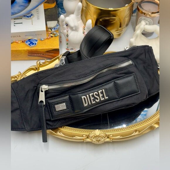 🆕 DIESEL 🧿 NWT Diesel Logo Lettering Belt Bag, Black Recycled Nylon - Picture 10 of 10